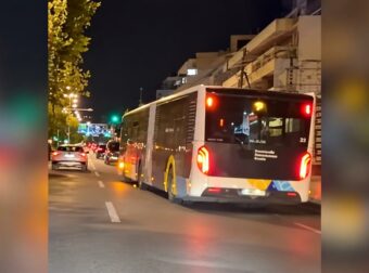 Βίντεο ντοκουμέντο με το λεωφορείο που παραβίασε δύο κόκκινα φανάρια και έκανε επικίνδυνους ελιγμούς (video)